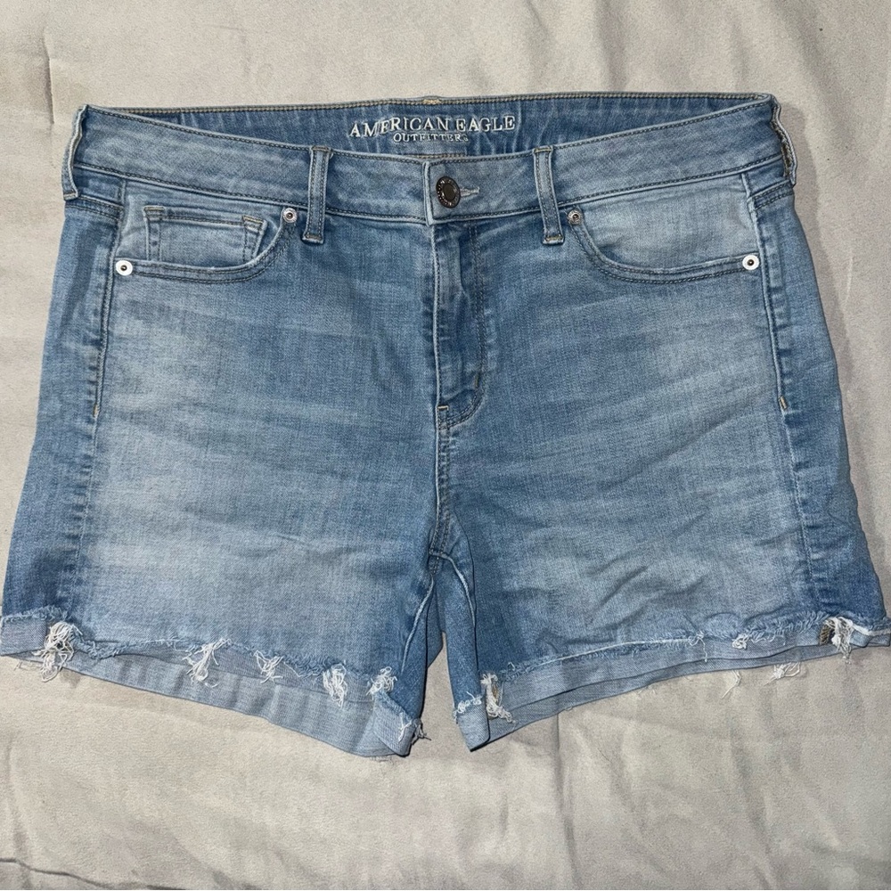 American Eagle Outfitters Women’s Light Blue Jean Shorts
